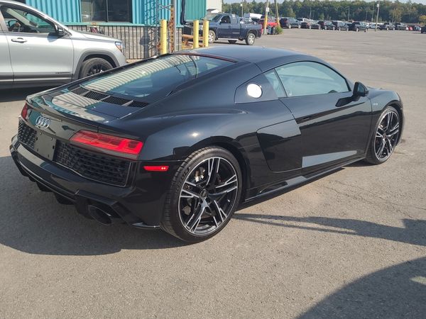 2023 Audi R8 COUPE V10 PERFORMANCE