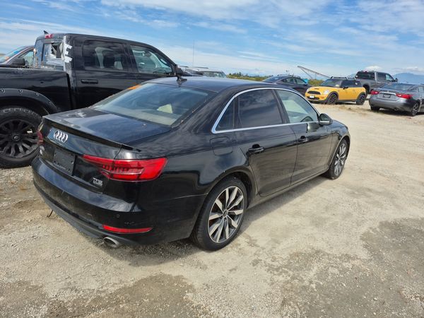 2017 Audi A4 PROGRESSIV quattro Progressiv