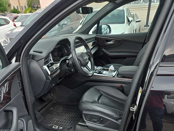 2021 Audi Q7 Progressiv quattro Premium Plus