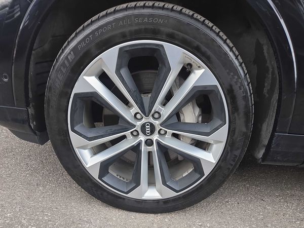 2021 Audi Q7 Progressiv quattro Premium Plus