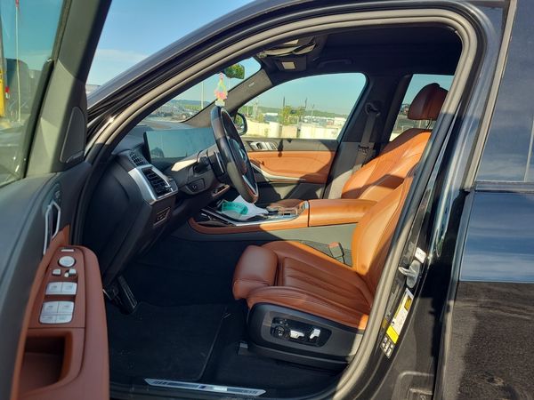 2024 BMW X7 XDRIVE40I