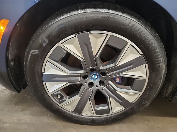 2023 BMW iX M60 xDrive M60