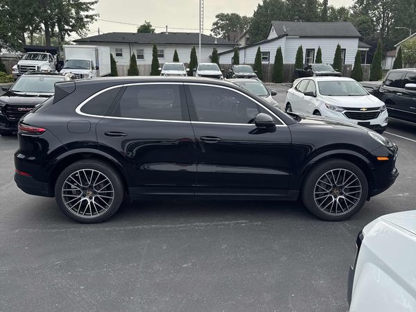 2021 Porsche Cayenne S