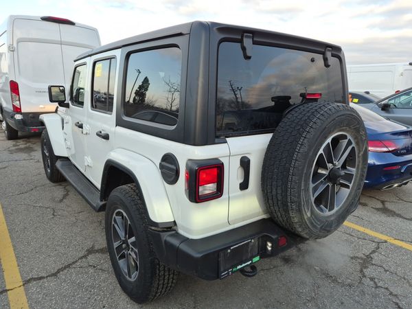 2023 Jeep Wrangler SAHARA