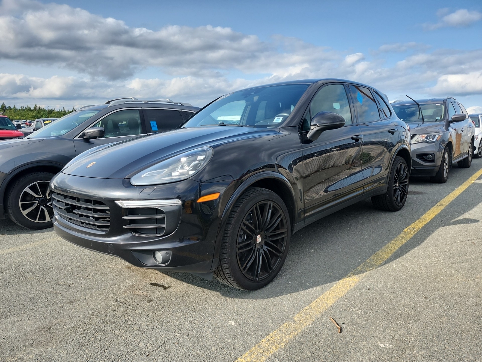 2018 Porsche Cayenne Awd Platinum Edition Base / Platinum Edition