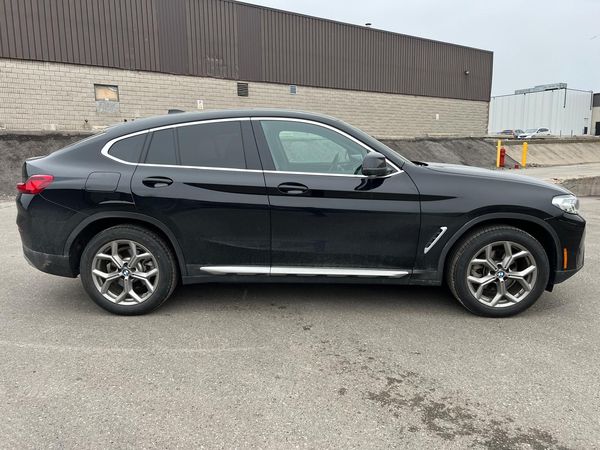 2025 BMW X4 xDrive30i xDrive 30i