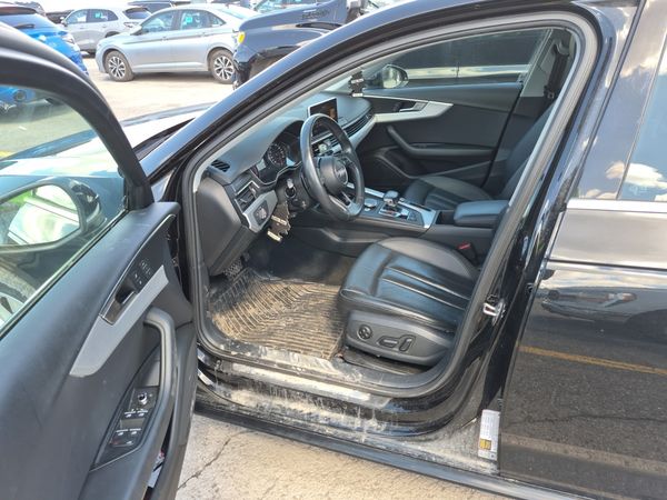 2018 Audi A4 SEDAN PROGRESSIV quattro Progressiv
