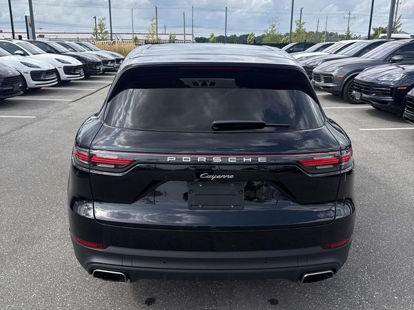 2023 Porsche Cayenne AWD