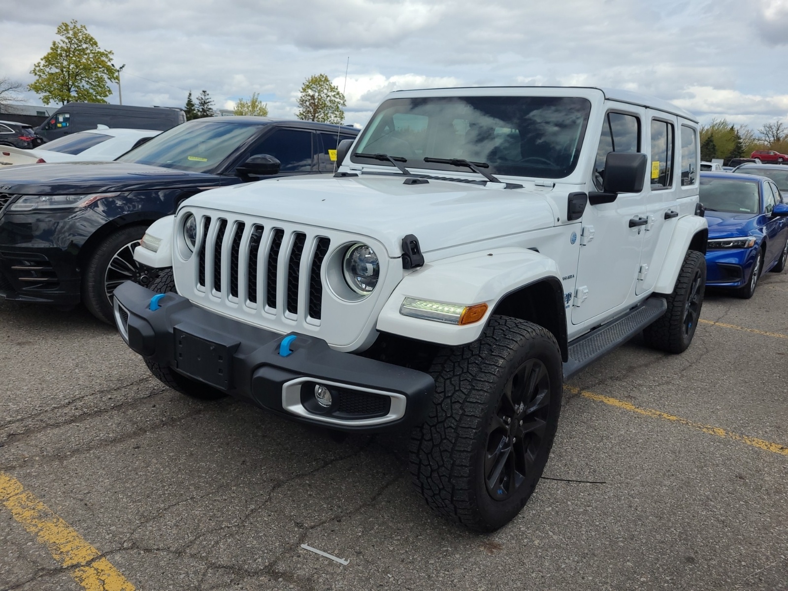 2023 Jeep Wrangler 4xe SAHARA