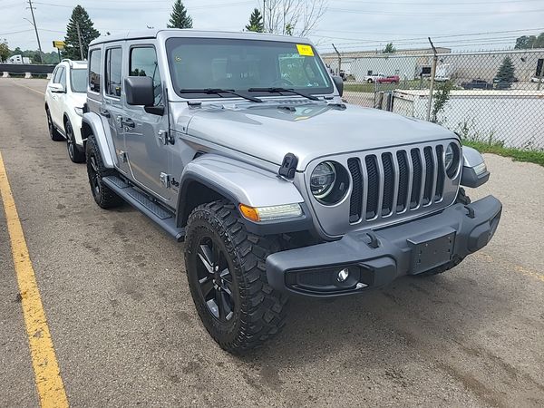 2020 Jeep Wrangler Unlimited 4x4 Sahara Altitude