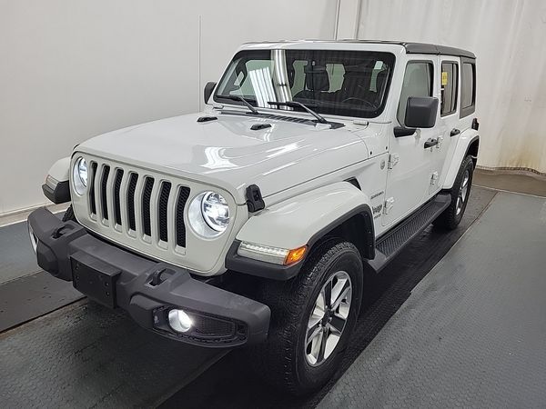 2022 Jeep Wrangler UNLIMITED SAHARA