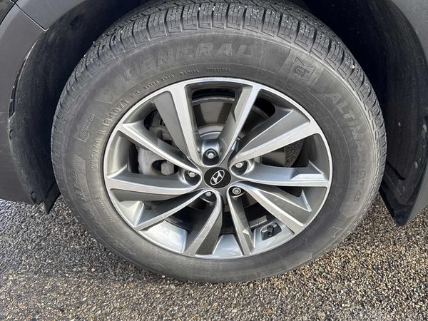 2019 Hyundai Santa Fe Preferred SEL, SEL Plus