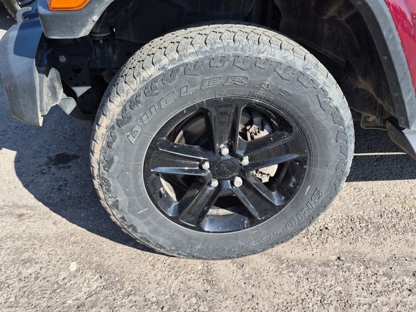 2022 Jeep Wrangler UNLIMITED SAHARA ALTITUDE