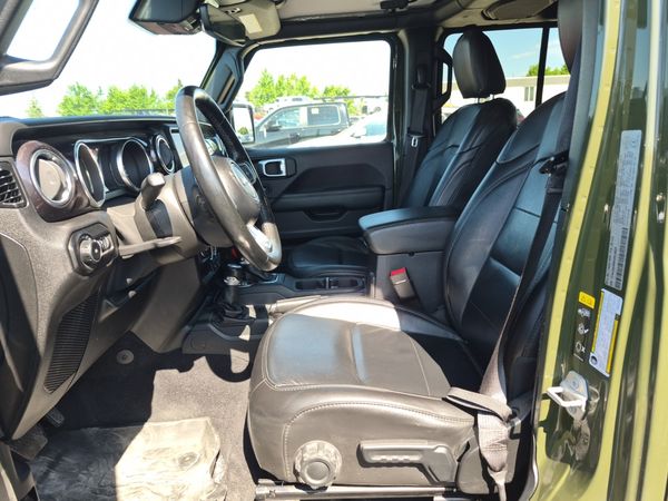 2021 Jeep Wrangler UNLIMITED ALTITUDE Unlimited Sahara
