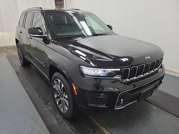 2023 Jeep Grand Cherokee OVERLAND