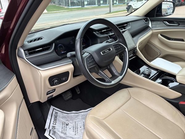 2022 Jeep Grand Cherokee Limited