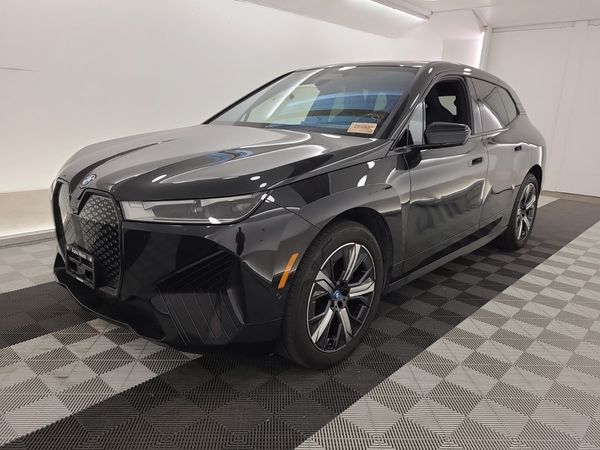 2024 BMW iX XDRIVE40