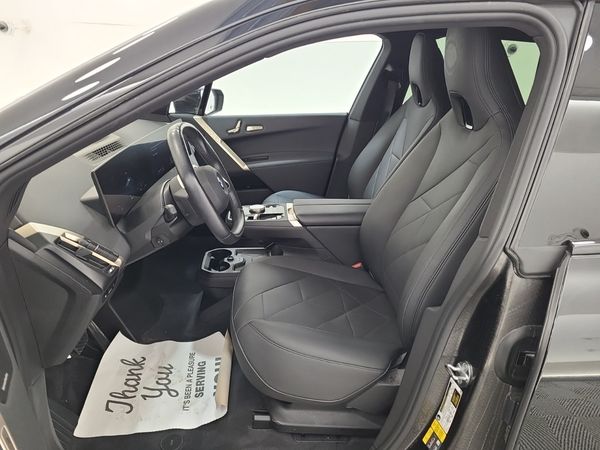 2024 BMW iX XDRIVE40