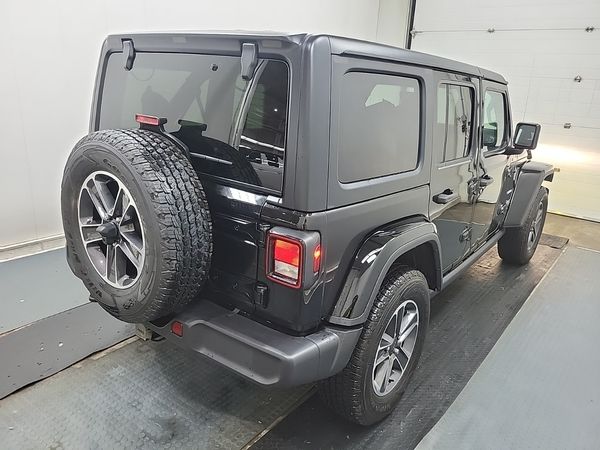 2023 Jeep Wrangler SAHARA