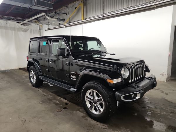 2021 Jeep Wrangler UNLIMITED SAHARA
