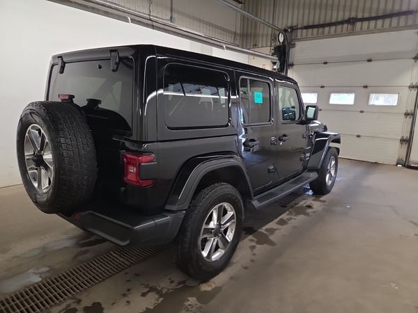 2022 Jeep Wrangler UNLIMITED SAHARA