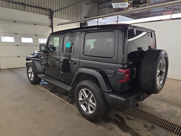 2022 Jeep Wrangler UNLIMITED SAHARA