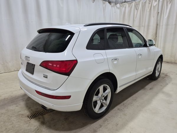 2017 Audi Q5 2.0T KOMFORT quattro Premium