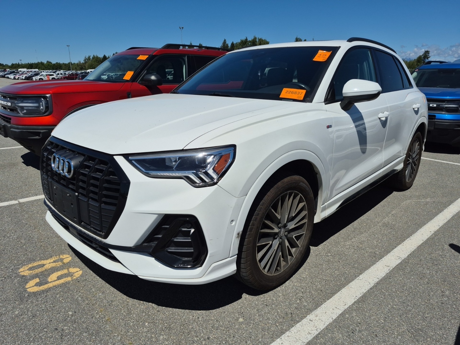 2020 Audi Q3 TECHNIK S Line quattro Prestige