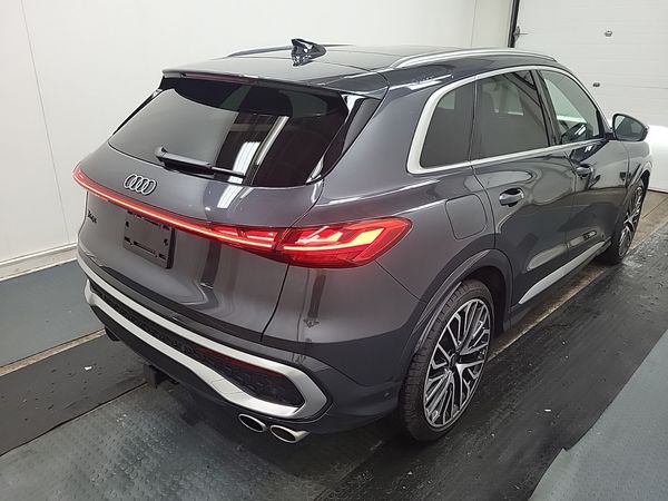 2025 Audi SQ5 TECHNIK quattro Prestige