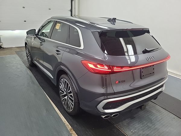 2025 Audi SQ5 TECHNIK quattro Prestige
