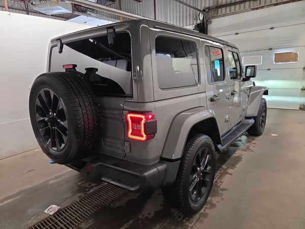 2022 Jeep Wrangler 4xe UNLIMITED SAHARA