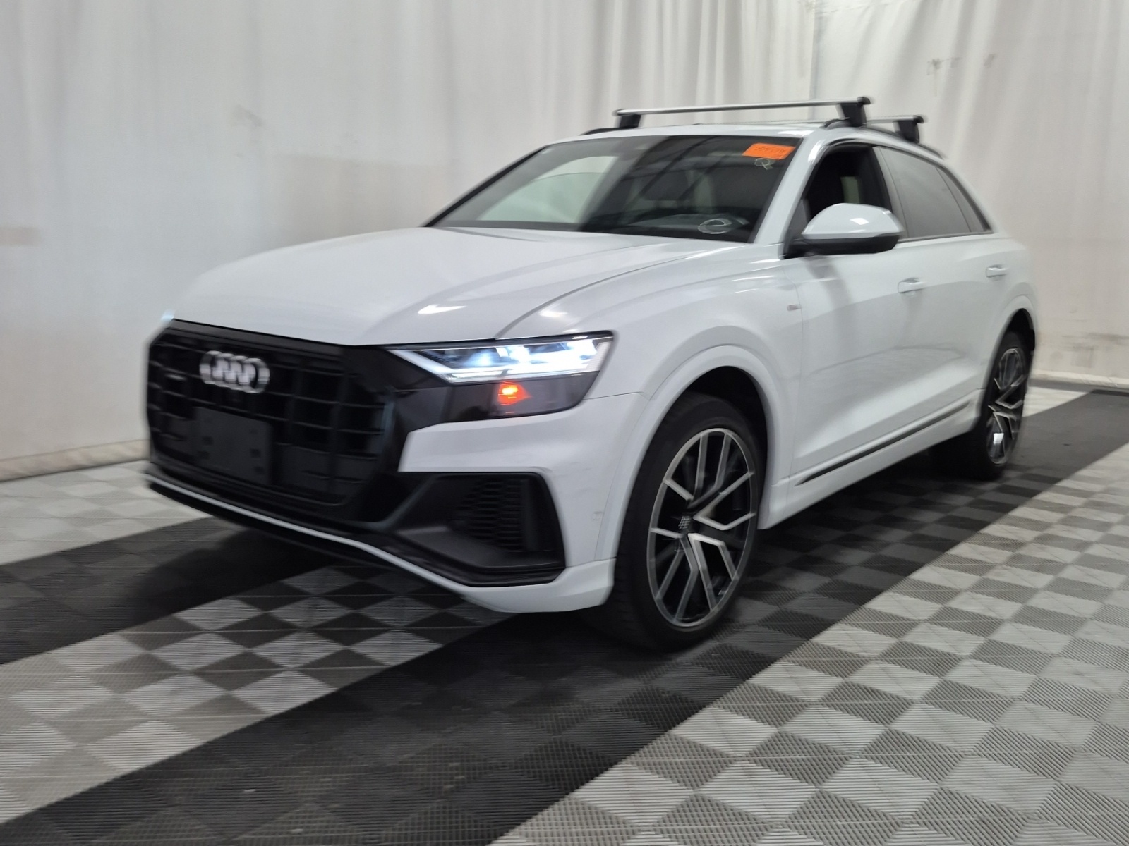 2019 Audi Q8 PROGRESSIV