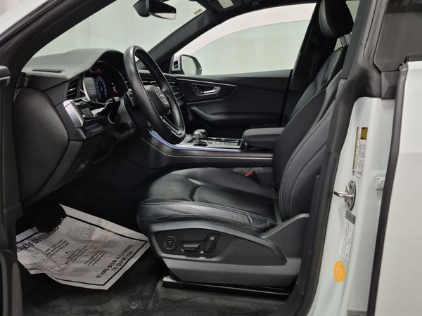 2019 Audi Q8 PROGRESSIV