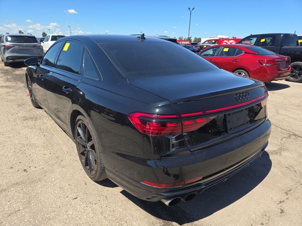 2022 Audi S8 L quattro