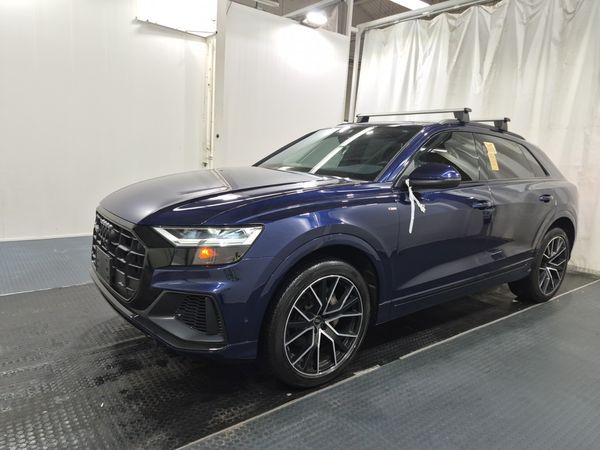 2022 Audi Q8 PROGRESSIV quattro Progressiv