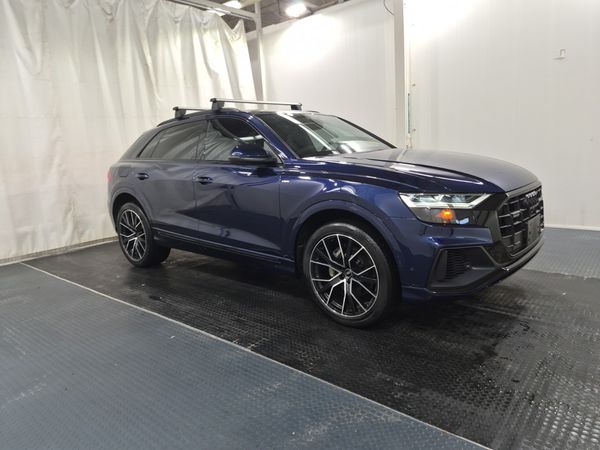 2022 Audi Q8 PROGRESSIV quattro Progressiv