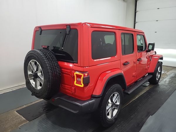 2022 Jeep Wrangler UNLIMITED SAHARA