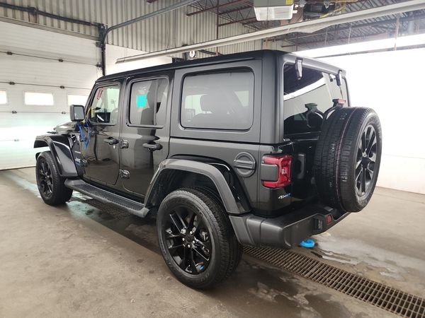 2022 Jeep Wrangler 4xe UNLIMITED SAHARA