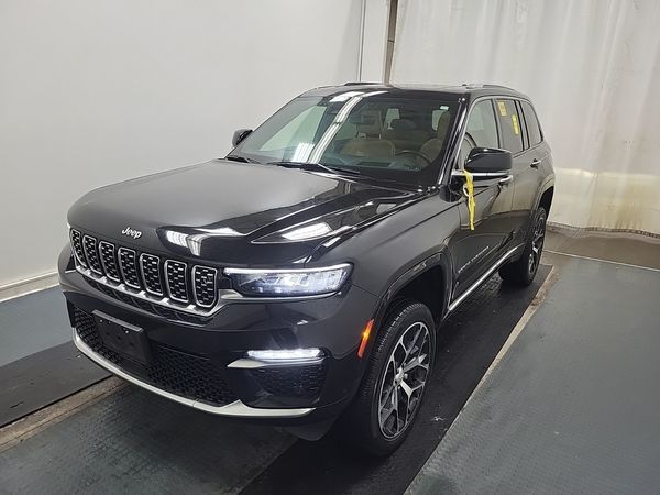 2023 Jeep Grand Cherokee SUMMIT RESERVE