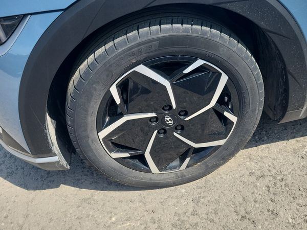2023 Hyundai IONIQ 5 Preferred Long Range-4D Utility SEL