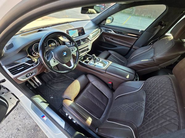 2019 BMW 7 Series 750i xDrive