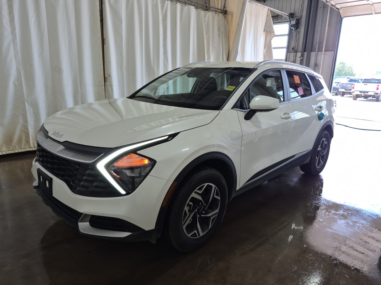 2024 Kia Sportage LX