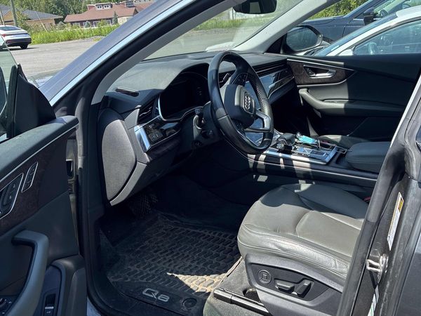 2019 Audi Q8 Progressiv Premium