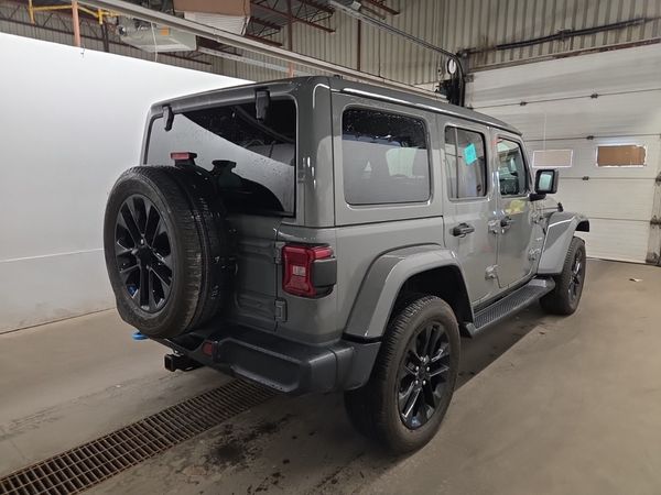 2022 Jeep Wrangler 4xe UNLIMITED SAHARA