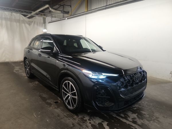 2025 Audi Q5 TECHNIK