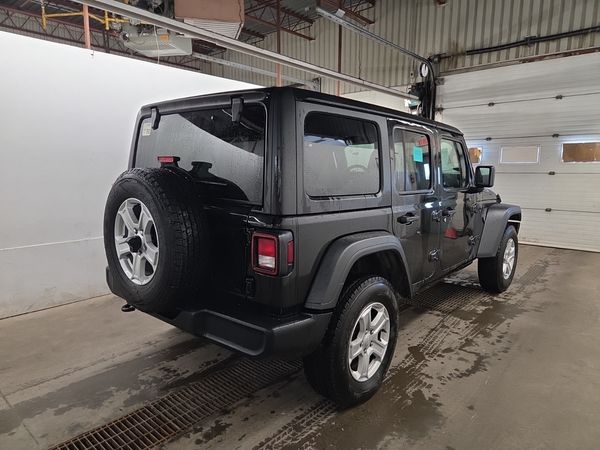 2022 Jeep Wrangler UNLIMITED SPORT