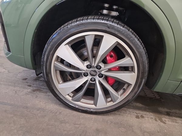 2023 Audi SQ5 Sportback PROGRESSIV quattro Premium