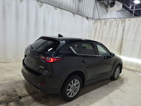 2024 Mazda CX-5 GS Preferred Package