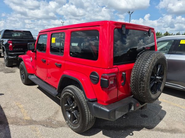 2022 Jeep Wrangler UNLIMITED SAHARA ALTITUDE
