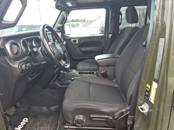 2022 Jeep Wrangler UNLIMITED SPORT